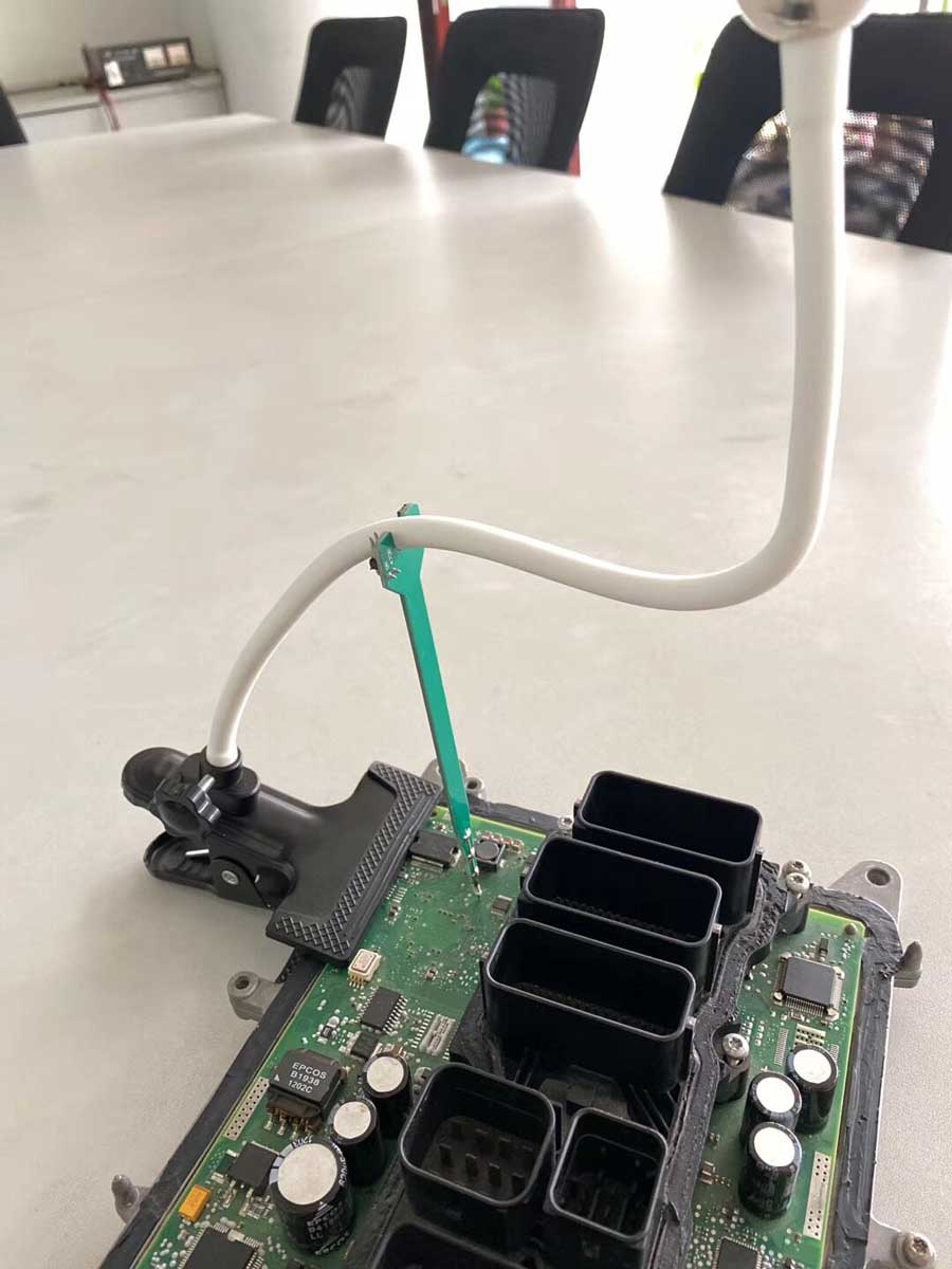 yanhua-single-probe-solderless-connector-02