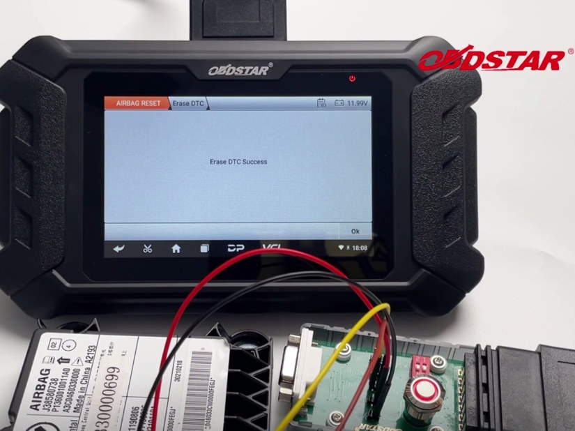 thumbnail image 2 of OBDSTAR P50 Airbag Reset Tool – Works On 94 Car Brands, 13,900+ ECU Part Numbers 2 of 5
