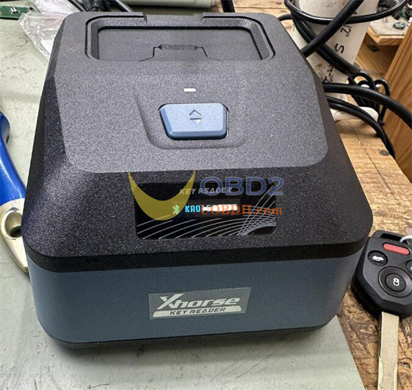xhorse-condor-ii-and-key-reader-connection-guide-1