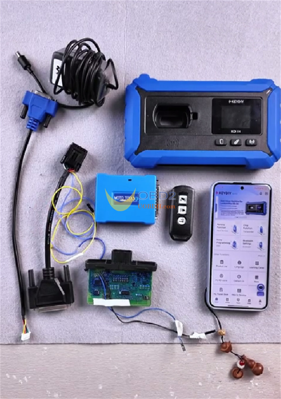 keydiy-kd-x4-with-kd-moto-adapter-add-honda-adv-key-2