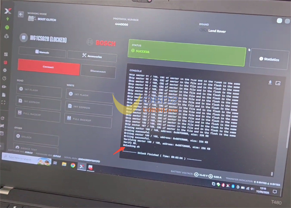 flex-land-rover-mg1cs028-boot-glitch-usb-disconnection-9